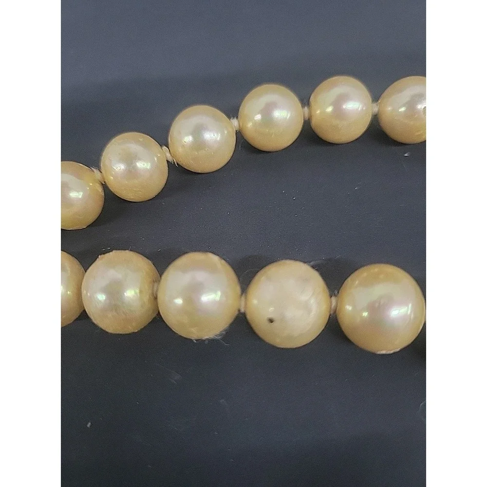 Vintage Carolee Faux Pearl Bracelet –‎ Double Strand w/ Goldtone Oval Clasp